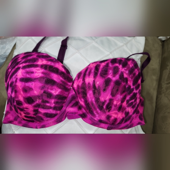 PINK Victoria's Secret Other - PINK BY VICTORIA SECRET BRA
